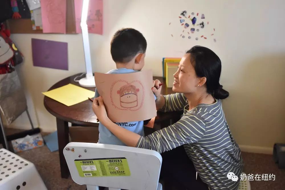 妈妈给你整个书包！