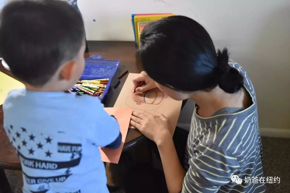 妈妈给你整个书包！